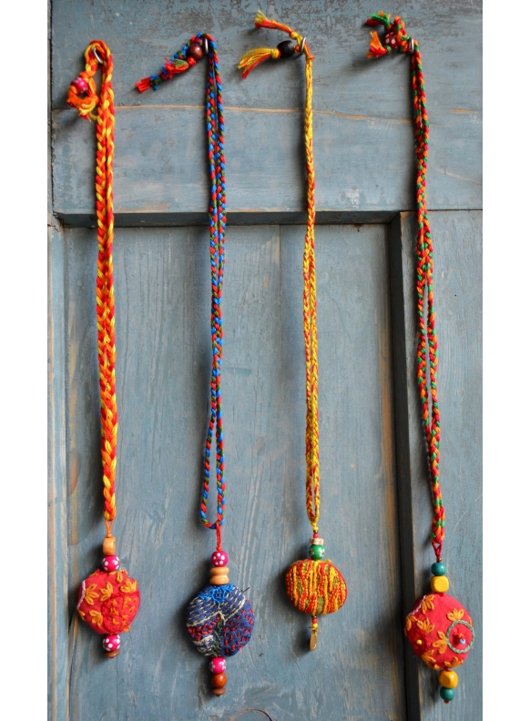 rainbow-enchanted-necklace 2